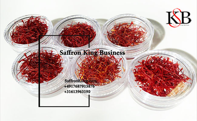 Saffron shopping market in Istanbul